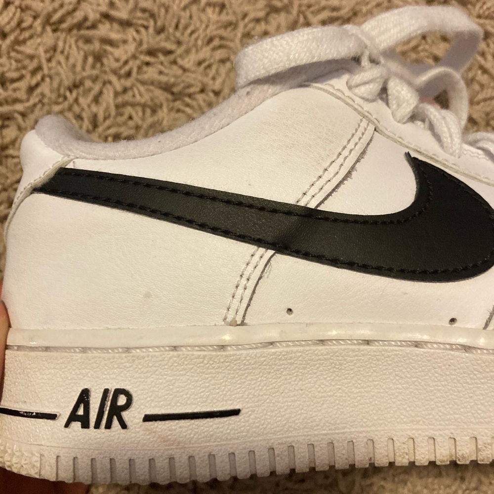 Nike forces